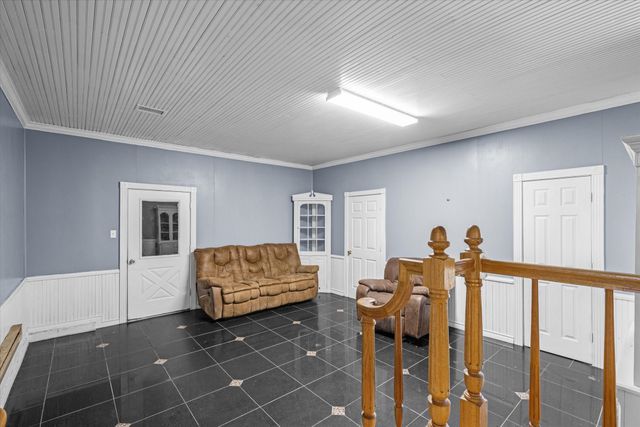 311 VZ County Road 3219, Wills Point, TX 75169