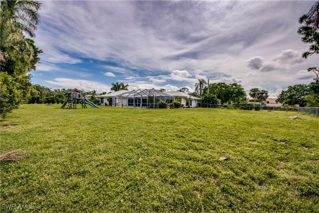 3651 Putter Point LN, Fort Myers, FL 33919