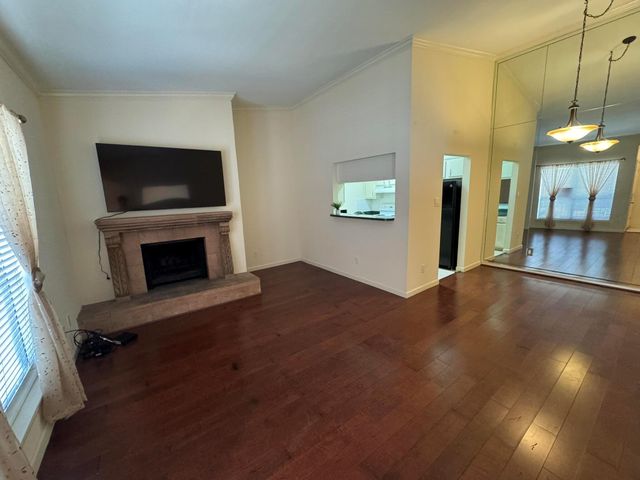 2001 Bering Drive 2D, Houston, TX 77057