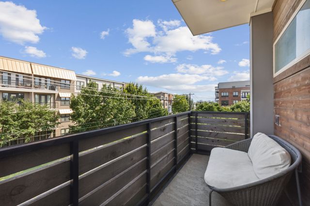 5015 Manett Street 101, Dallas, TX 75206