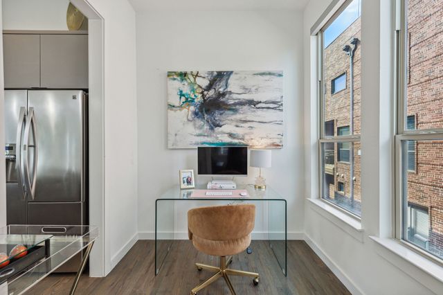 5015 Manett Street 101, Dallas, TX 75206