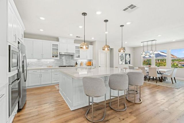 2940 Gait Way, Escondido, CA 92029