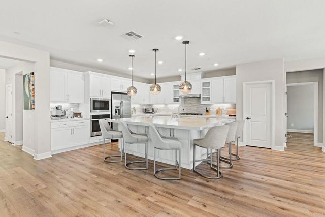 2940 Gait Way, Escondido, CA 92029