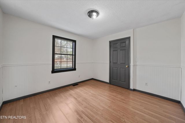 126 County Road 78, Riceville, TN 37370