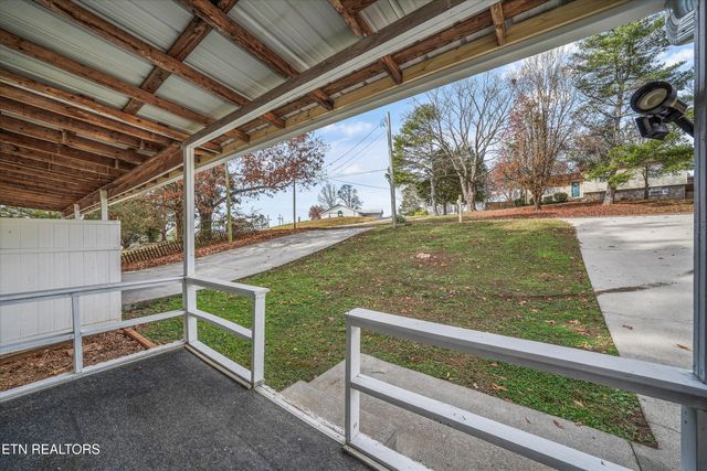 126 County Road 78, Riceville, TN 37370