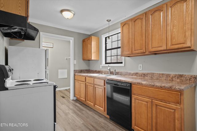 126 County Road 78, Riceville, TN 37370