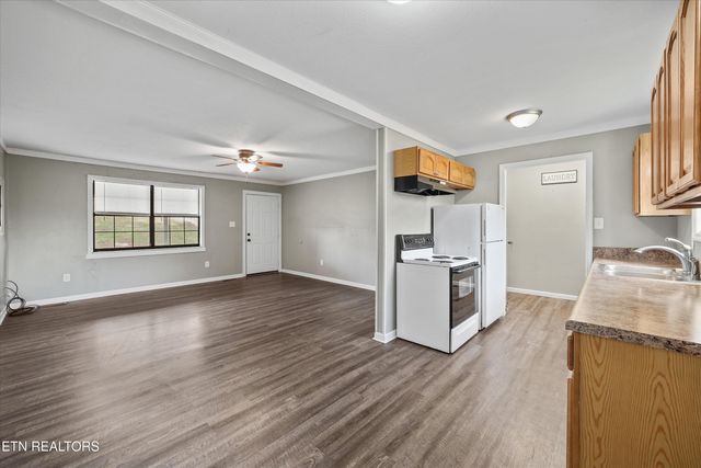 126 County Road 78, Riceville, TN 37370