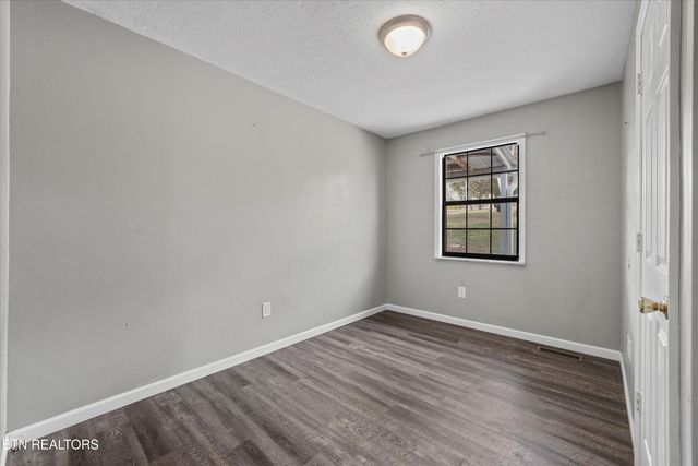 126 County Road 78, Riceville, TN 37370