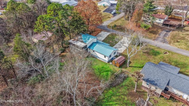 126 County Road 78, Riceville, TN 37370