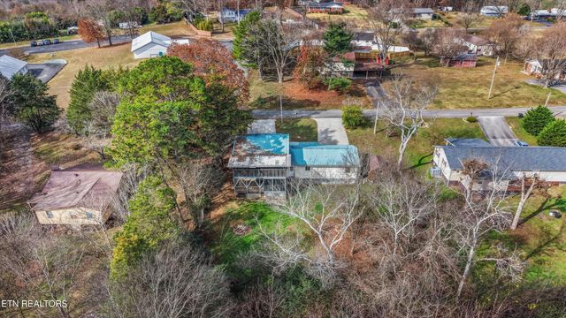 126 County Road 78, Riceville, TN 37370