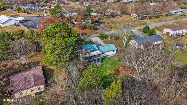 126 County Road 78, Riceville, TN 37370