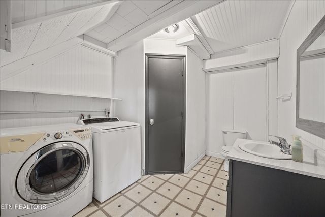 126 County Road 78, Riceville, TN 37370