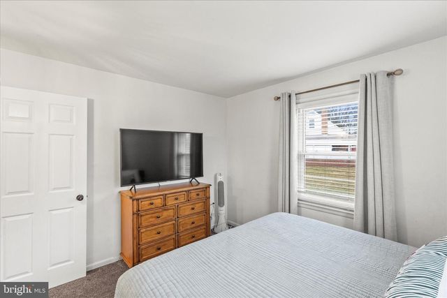 2300 WYNDHURST CT, York, PA 17408