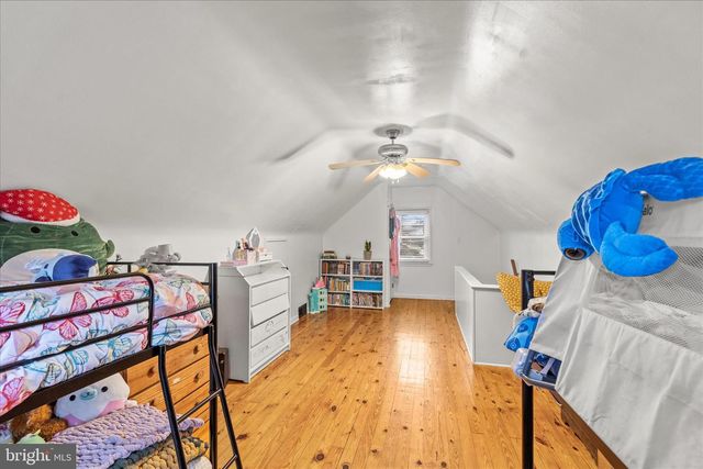 2300 WYNDHURST CT, York, PA 17408