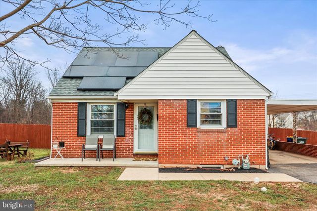 2300 WYNDHURST CT, York, PA 17408