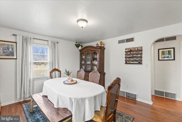 2300 WYNDHURST CT, York, PA 17408