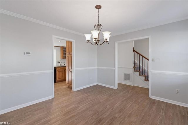127 Freemoor DR, Poquoson, VA 23662