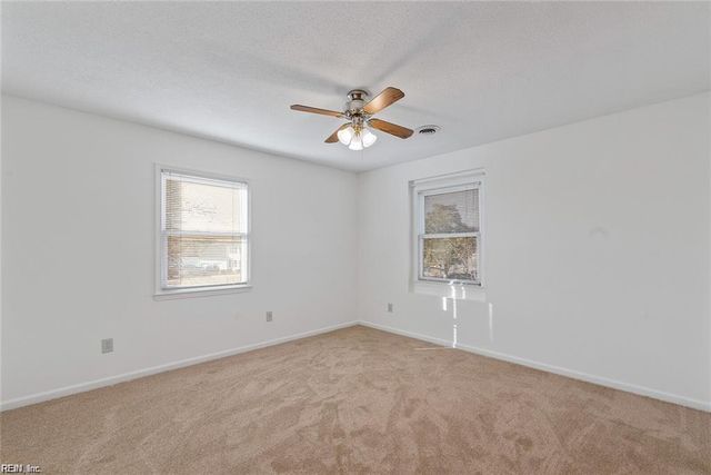 127 Freemoor DR, Poquoson, VA 23662