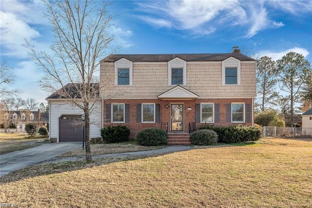 127 Freemoor DR, Poquoson, VA 23662