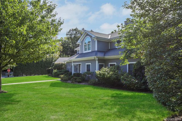 52 Woodland Avenue, Bronxville, NY 10708