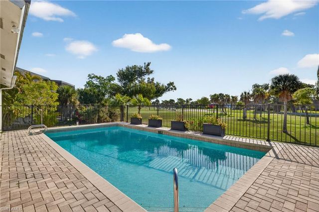 1304 Par View DR, Sanibel, FL 33957