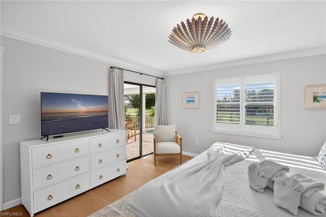 1304 Par View DR, Sanibel, FL 33957