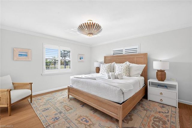 1304 Par View DR, Sanibel, FL 33957