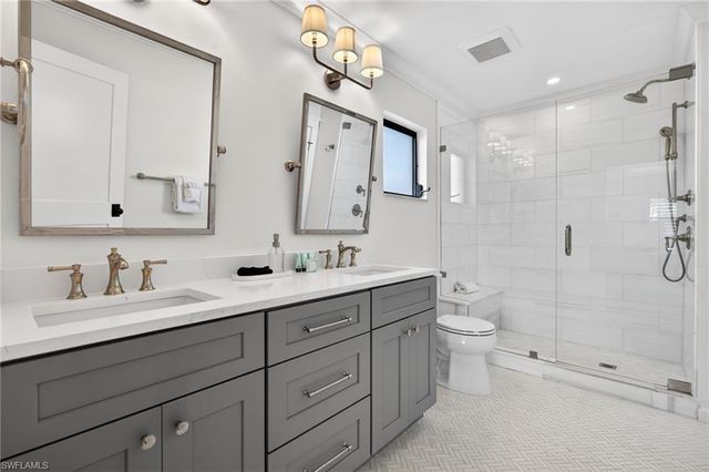 1304 Par View DR, Sanibel, FL 33957