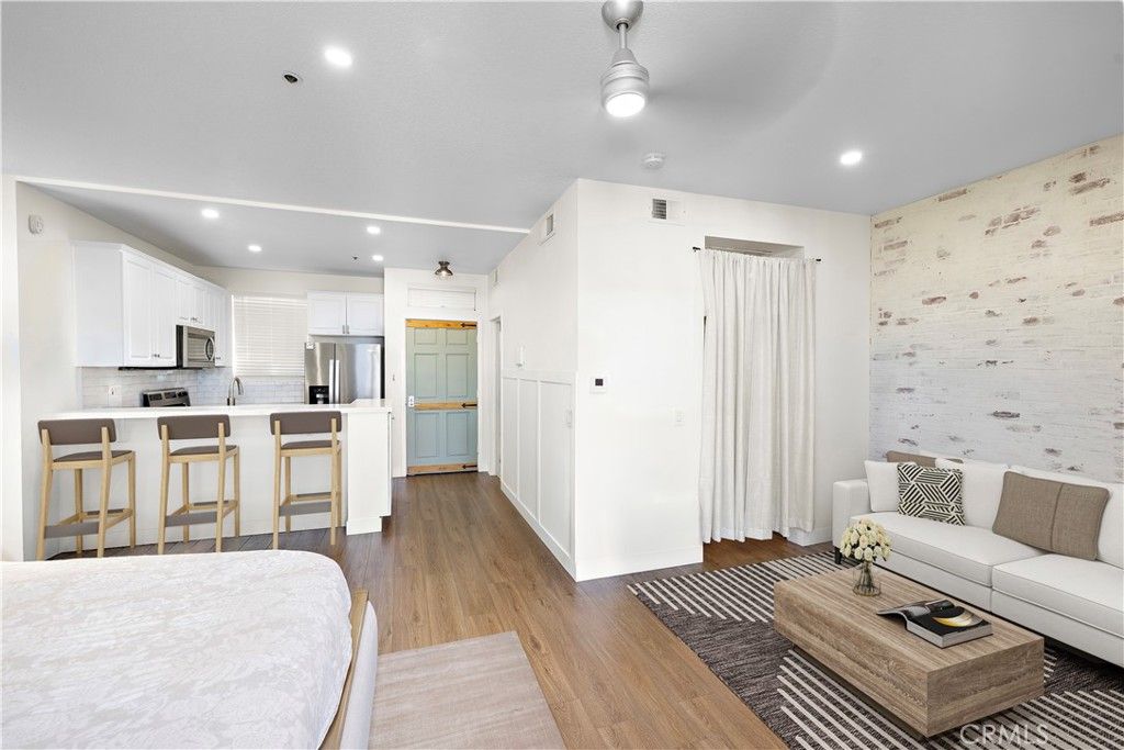 20301 Bluffside 313, Huntington Beach, CA 92646 — photo 2