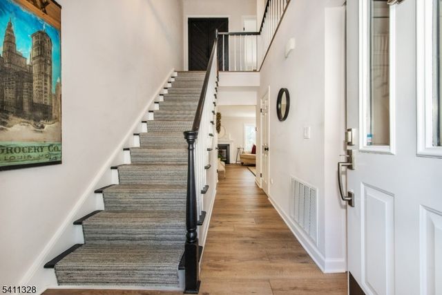 80 N Edgewood Rd, Bedminster Twp., NJ 07921