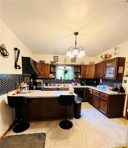 1205 Noyes Street, Utica, NY 13502