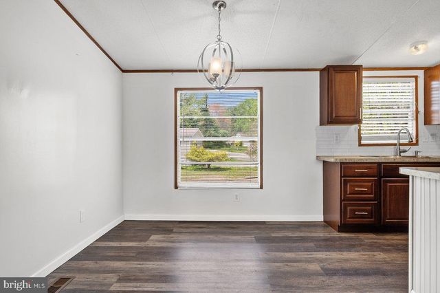 35 N DRAGON DRIVE, Bear, DE 19701