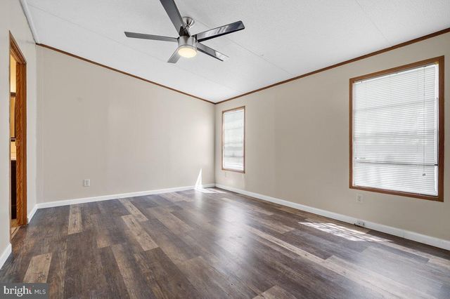35 N DRAGON DRIVE, Bear, DE 19701