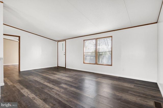 35 N DRAGON DRIVE, Bear, DE 19701