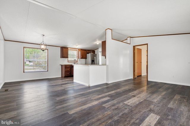 35 N DRAGON DRIVE, Bear, DE 19701