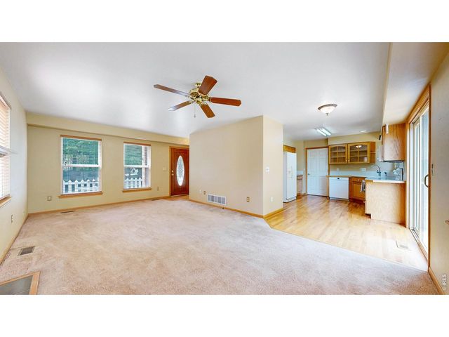 104 E Welch Ave, Berthoud, CO 80513