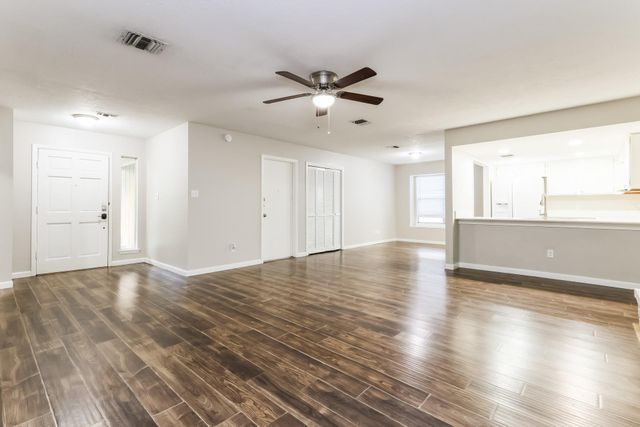 1722 Lindy Lane, Conroe, TX 77301