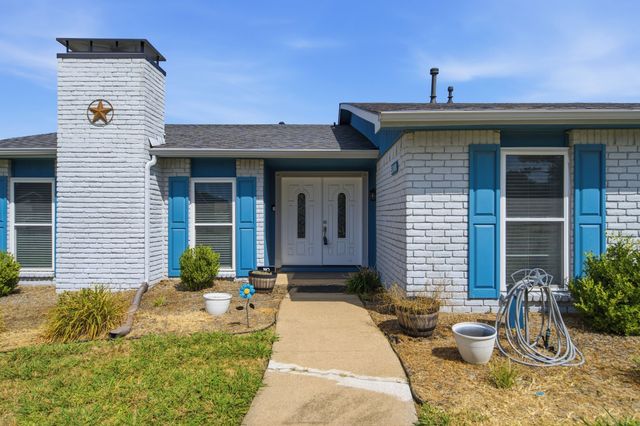 5108 Sherman Drive, The Colony, TX 75056