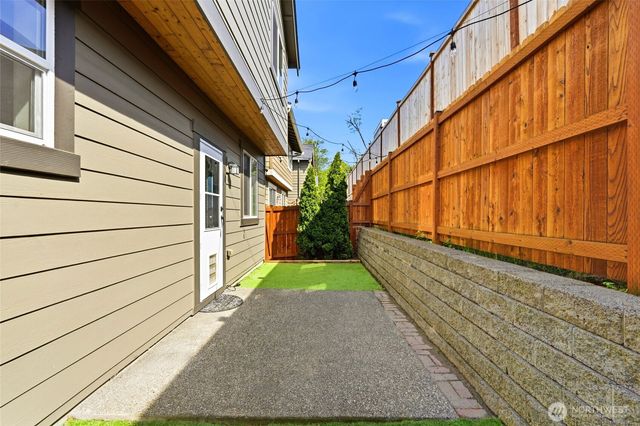 14509 16th Place W, Lynnwood, WA 98087