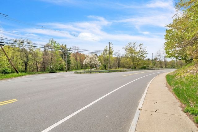 101 Ware Street, Palmer, MA 01069