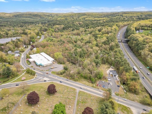 101 Ware Street, Palmer, MA 01069