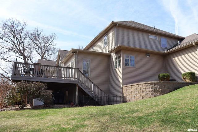 6800 N STONECREST Court, Peoria, IL 61615