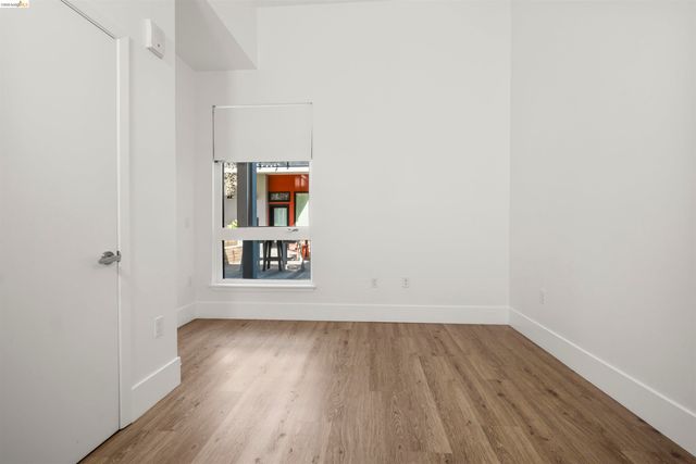 1545 32nd Street 208, Oakland, CA 94608