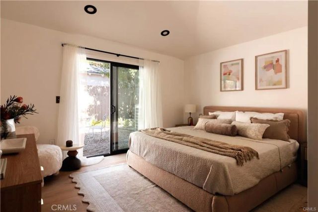 2931 Tyburn Street, Los Angeles, CA 90039