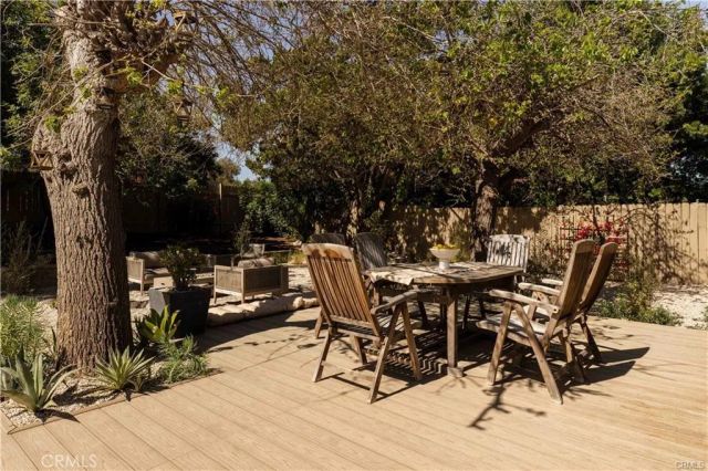 2931 Tyburn Street, Los Angeles, CA 90039