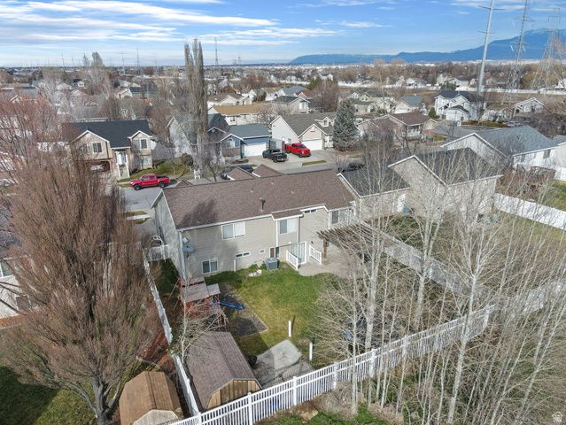 1427 W SILVERCREEK DR, Layton, UT 84041