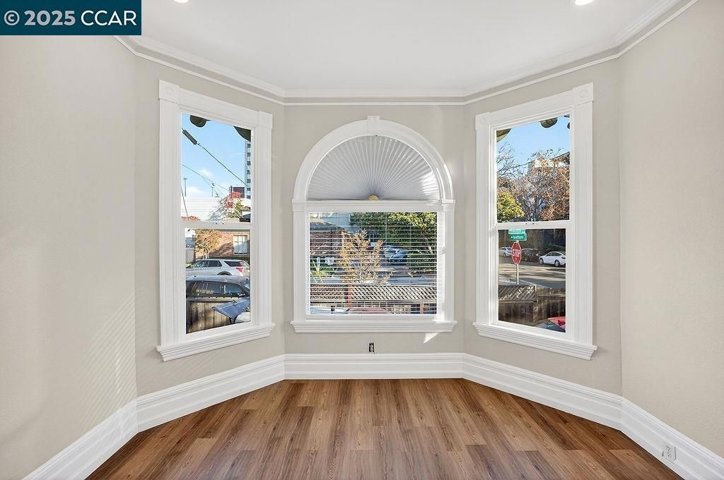 3229 Elm, Oakland, CA 94609