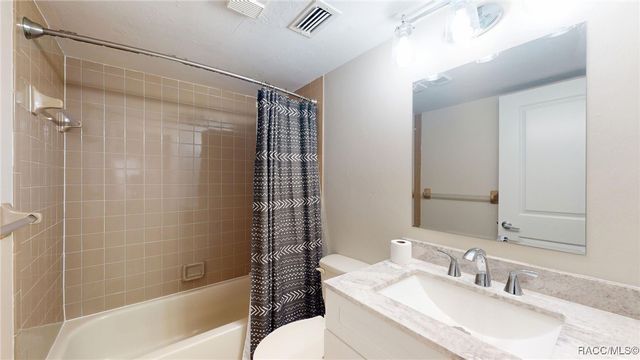 401 E Hartford Street 1-A, Hernando, FL 34442