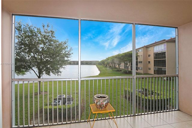 1501 SW 134th Way 212D, Pembroke Pines, FL 33027