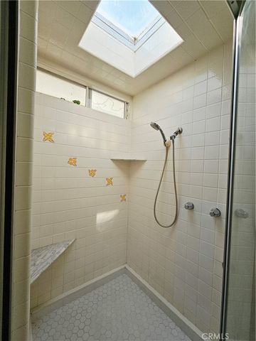 186 5th Avenue, Monrovia, CA 91016